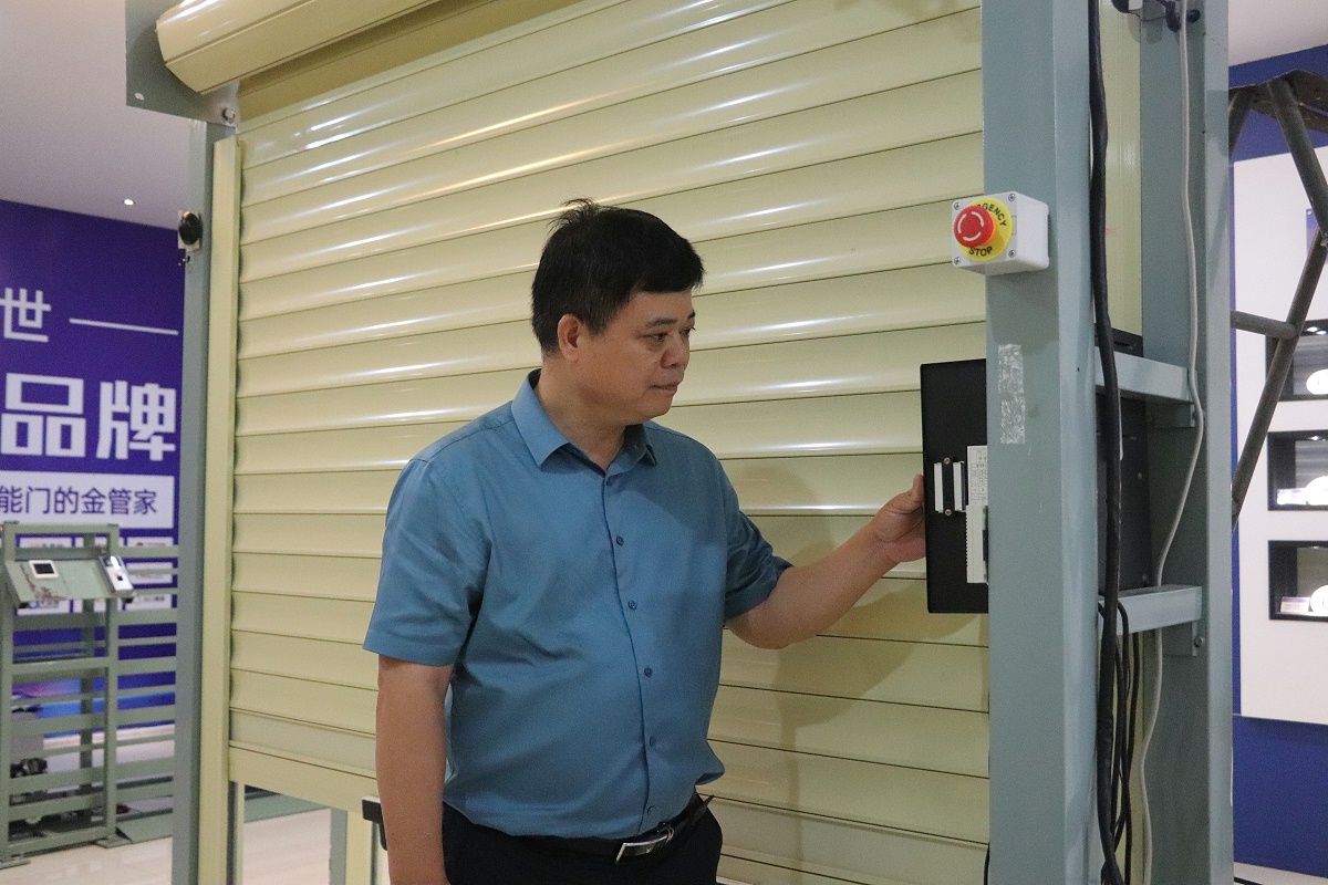 卷簾門(mén)電機(jī)