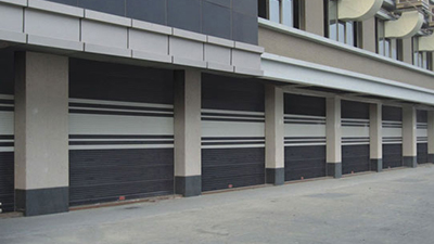 巨光卷簾門廠家支招：企業(yè)如何選擇適合的卷簾門電機(jī)？